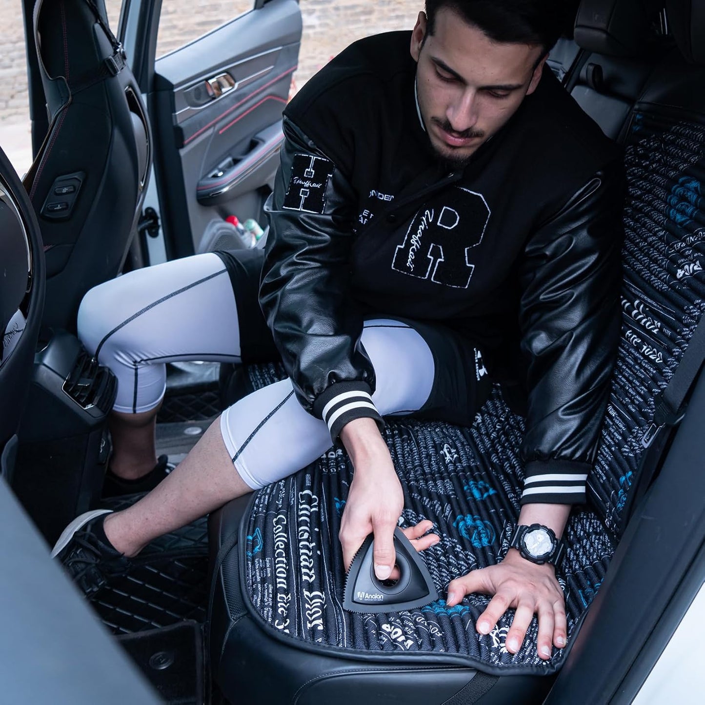 Analan Mini Pet Hair Remover for Car Detailing Supplies, Carpet Dog Hair Remover for Car Interior, Triangle Dog Hair Remover for Auto Detailing, Couch, Furniture, Lint, Carpet (Sunset Orange)