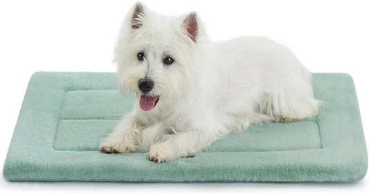 Made4Pets Dog Crate Pad Bed for Small Dogs, Washable & Reversible, Anti-Slip Kennel Mat for Cozy Sleeping, Soft Fluffy Dog Bed for Indoor & Outdoor Use, 24"x18", Green