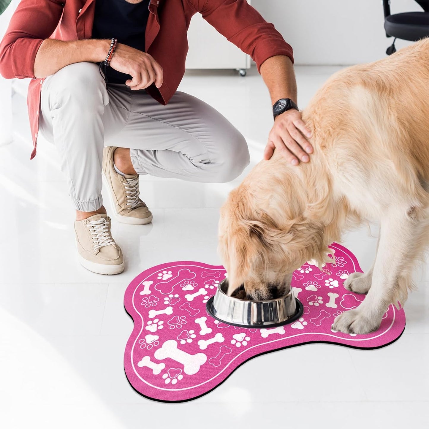 Dog & Cat Food Mat Bone Shaped Pet Feeding Mat Quick Absorb Water Bowl Placemat with Rubber Backing Indoor Floor Stain Resistant Pet Accessory Supplies (Pink Small, 12x18 Inches)