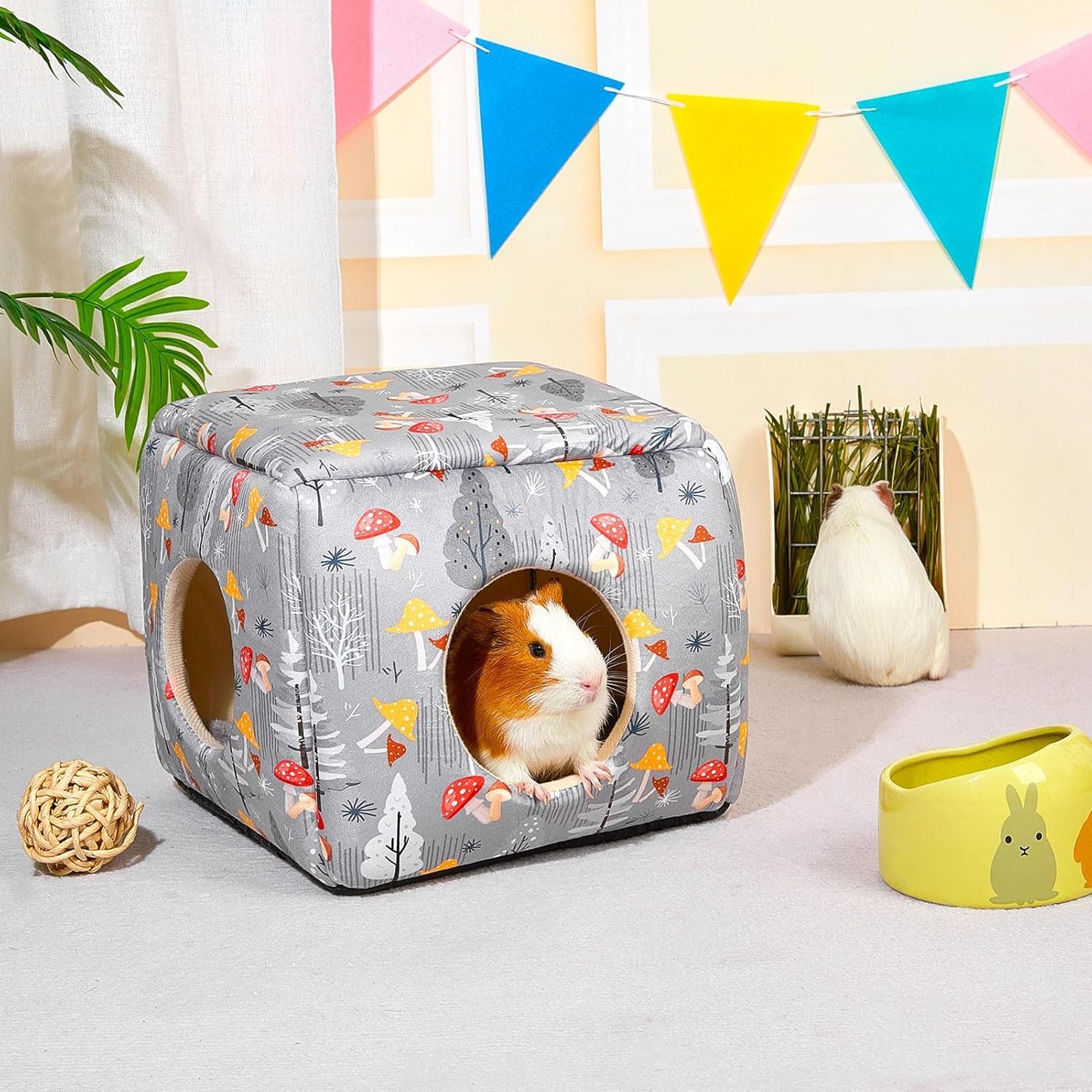 Bienbee Guinea Pig Hideout, Washable Guinea Pigs House Cozy Guinea Pigs Bed for Small Pet Bunny/Rabbit/Hamster/Chinchilla Guinea Pig Accessories Mushroom