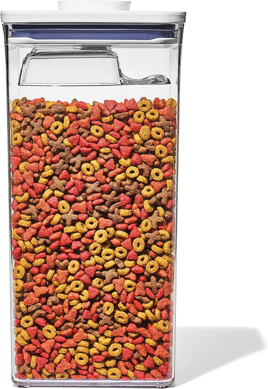 OXO Good Grips Pet POP Container – 6.0 Qt/5.7 L with Half Scoop, Ideal for up to 6.5lbs of Dog Food or 4.5lbs of Cat Food, Airtight Dog and Cat Food Storage Container, BPA Free, Clear